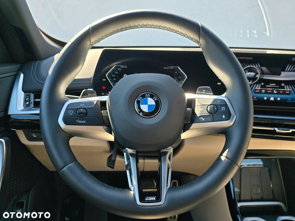 BMW X1 sDrive18i M Sport - 18