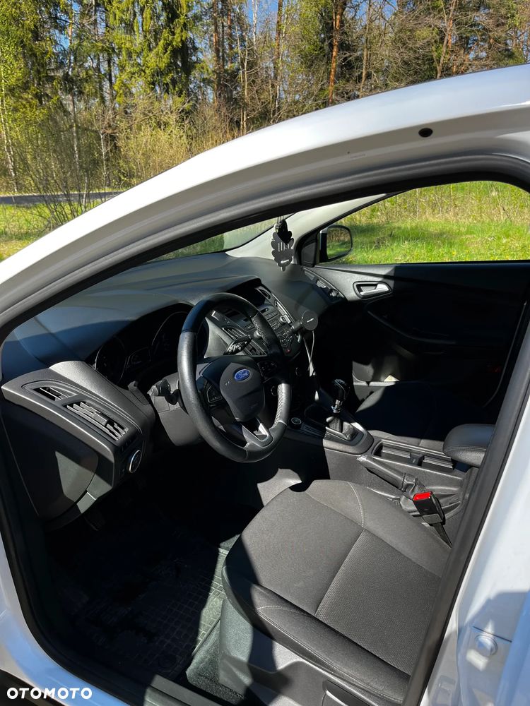 Ford Focus - 7