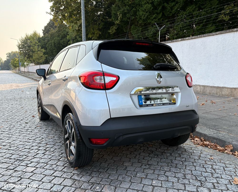 Renault Captur 1.5 dCi Exclusive - 25