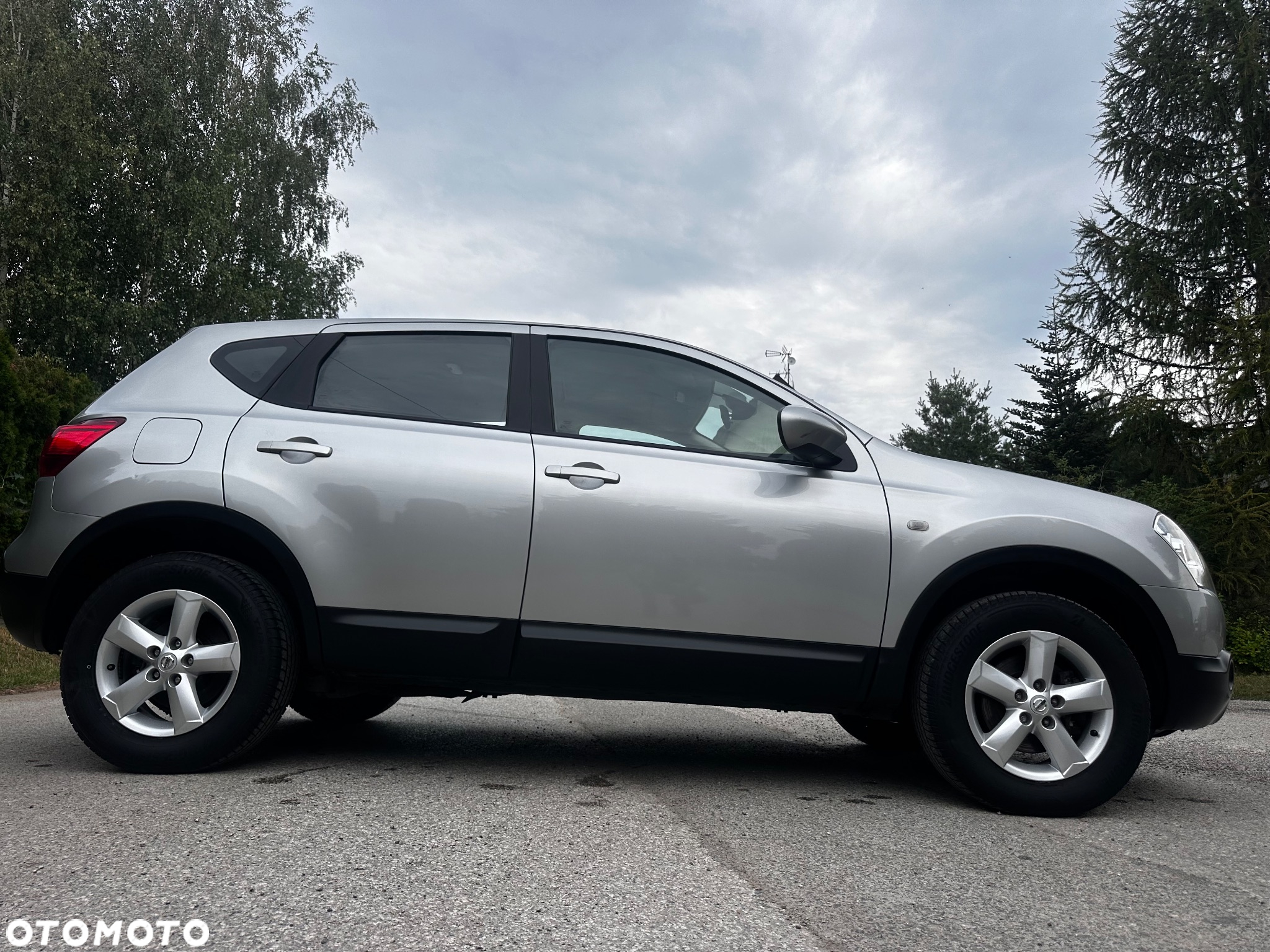 Nissan Qashqai 1.6 visia - 13