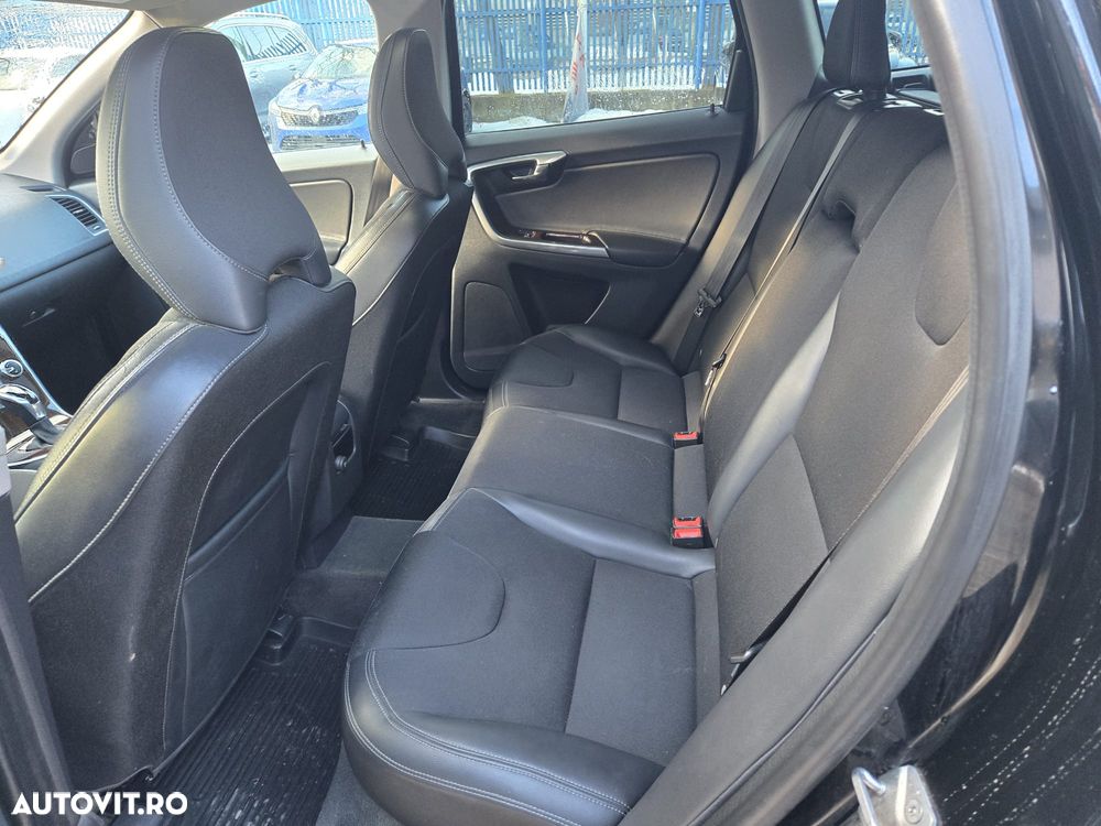 Volvo XC 60 D4 VEA Start-Stop R-Design - 19