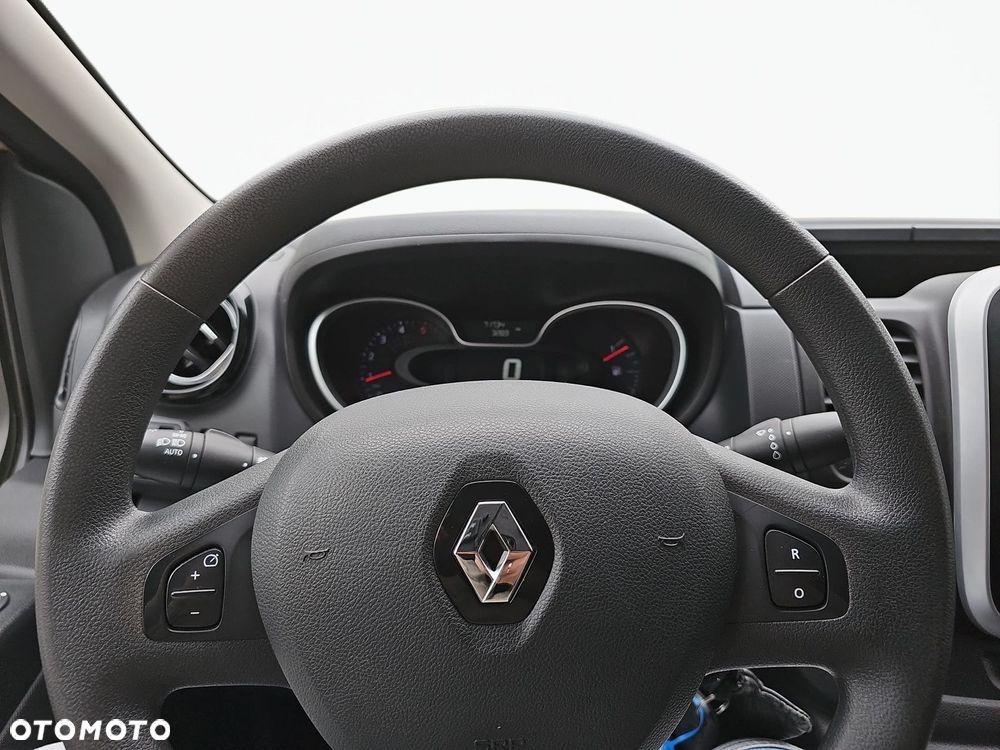Renault trafic - 11