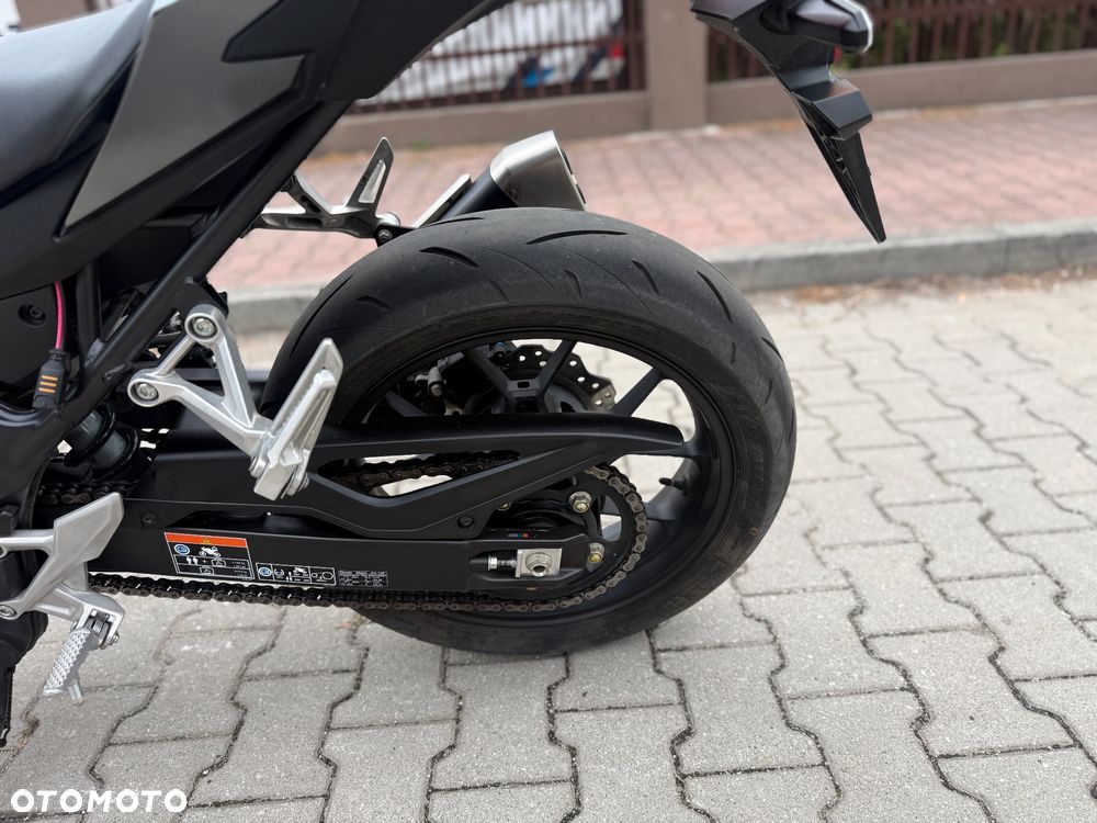 Honda CB - 27