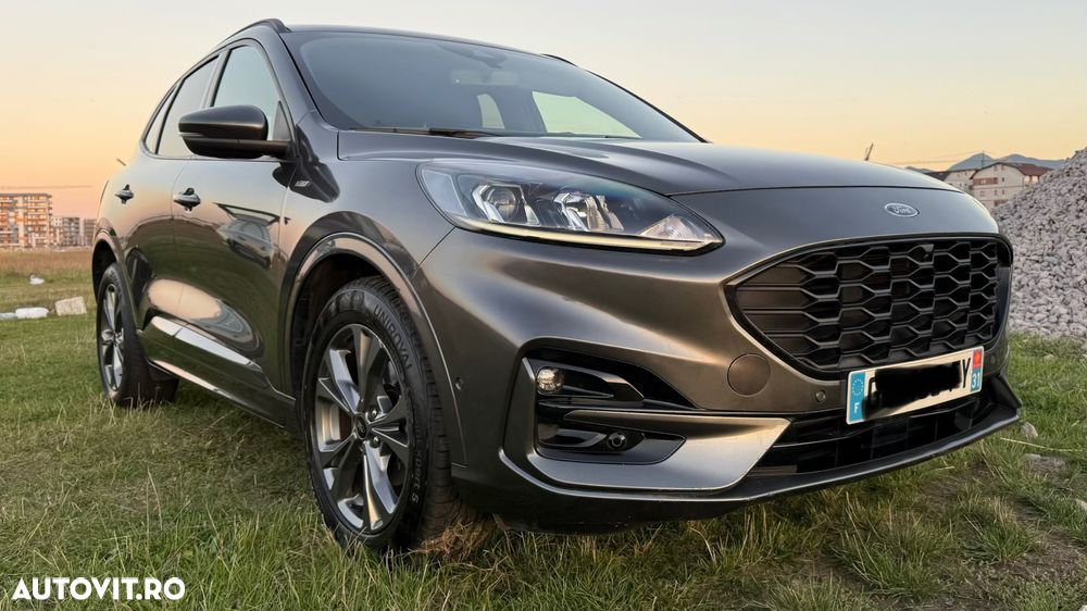 Ford Kuga 2.5 Duratec FHEV ST-LINE - 15