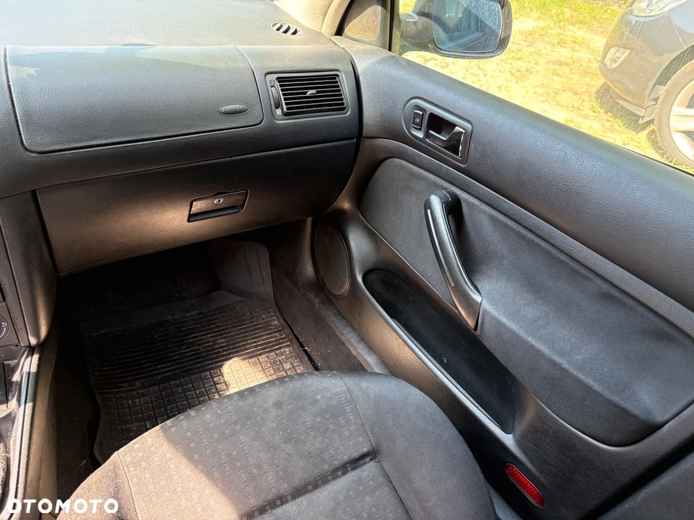 Volkswagen Golf 1.9 TDI Basis - 9