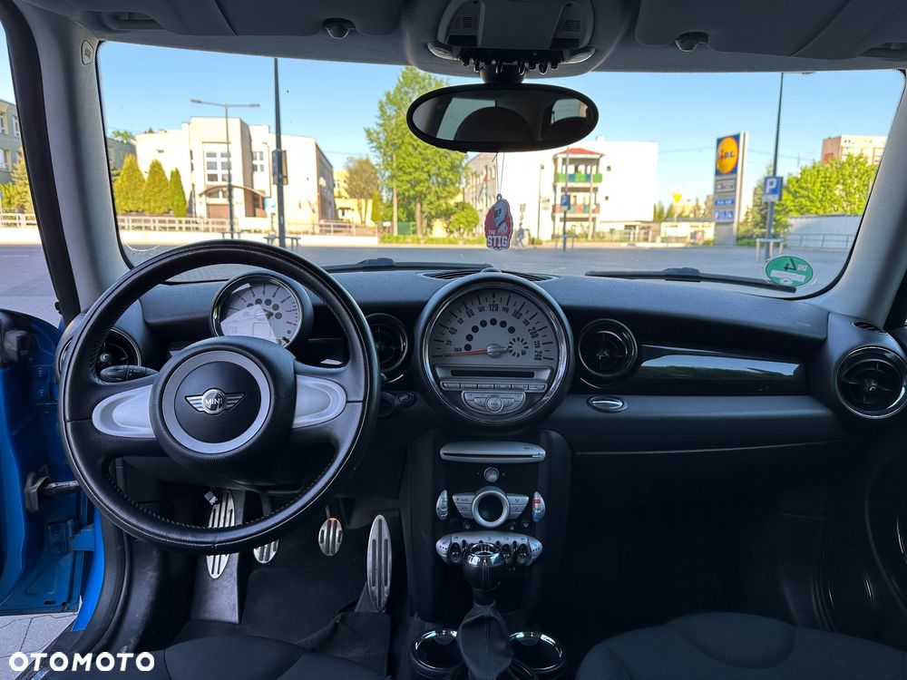 MINI Cooper S Standard - 11
