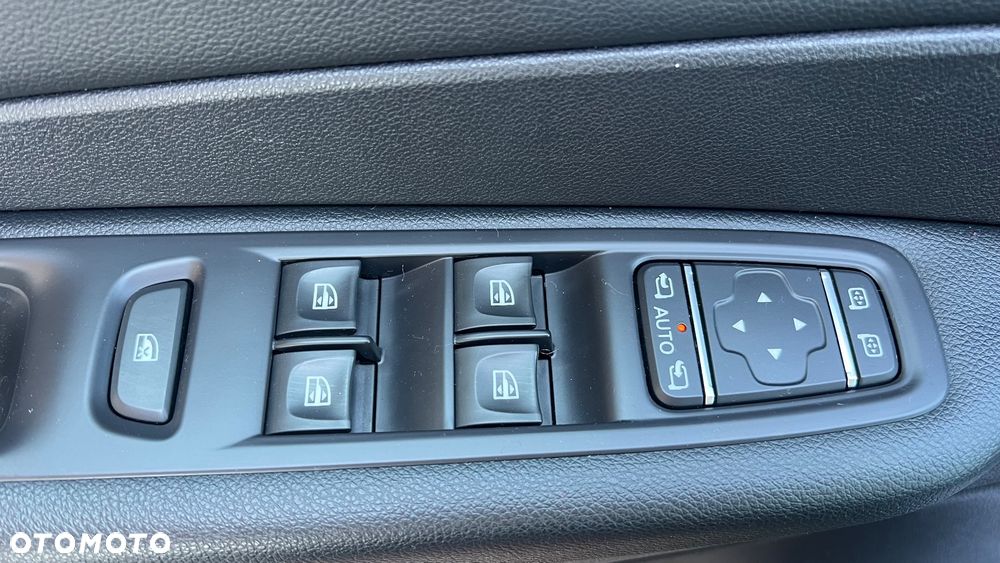 Renault Captur ENERGY TCe 120 Experience - 13