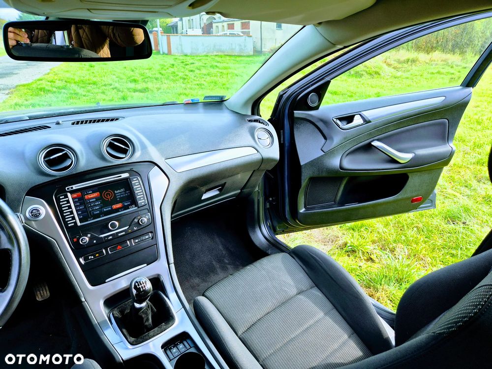 Ford Mondeo 2.0 TDCi Platinium X Plus (Titanium) - 15