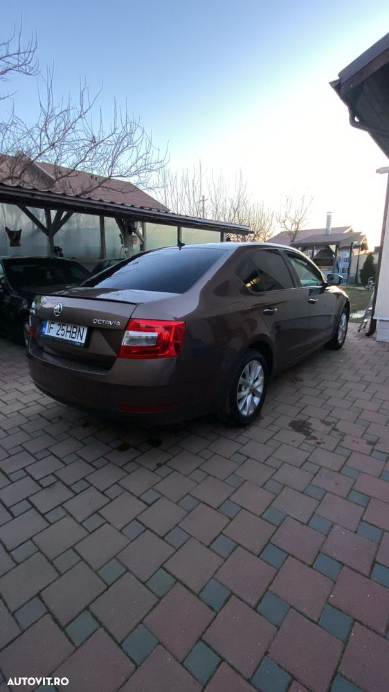 Skoda Octavia 1.5 TSI DSG Mild Hybrid Style - 22