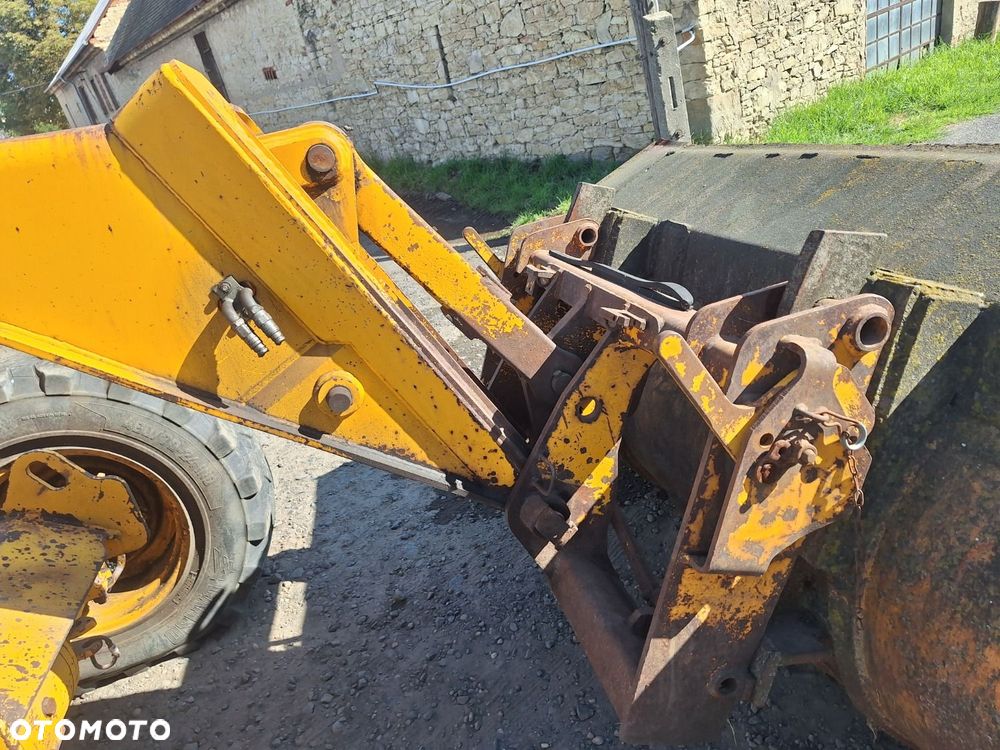JCB 525-67 4X4 - 27
