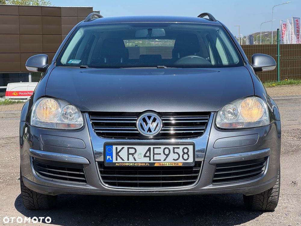 Volkswagen Golf 1.9 TDI DPF Comfortline - 12
