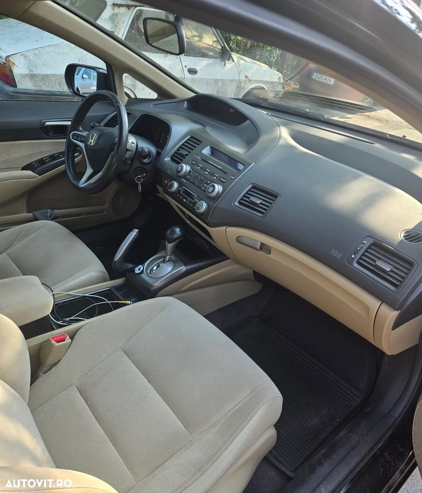 Honda Civic - 4