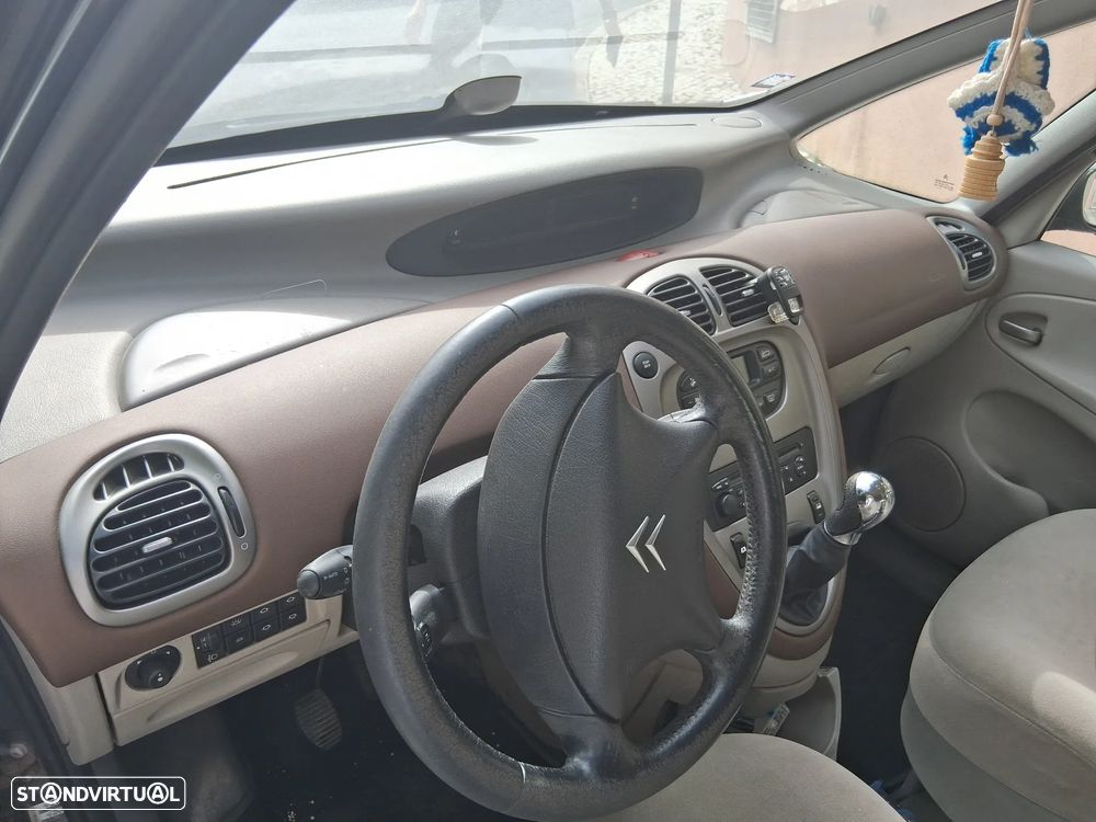 Citroën Xsara Picasso 1.6 HDi Exclusi. - 4