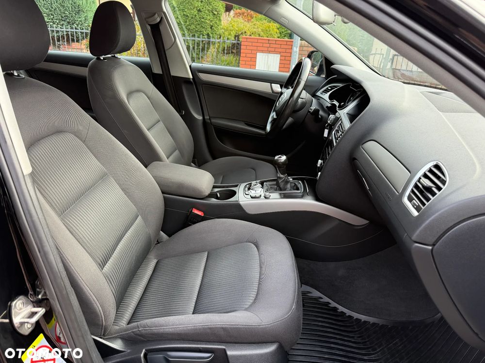 Audi A4 Avant 2.0 TDI - 25