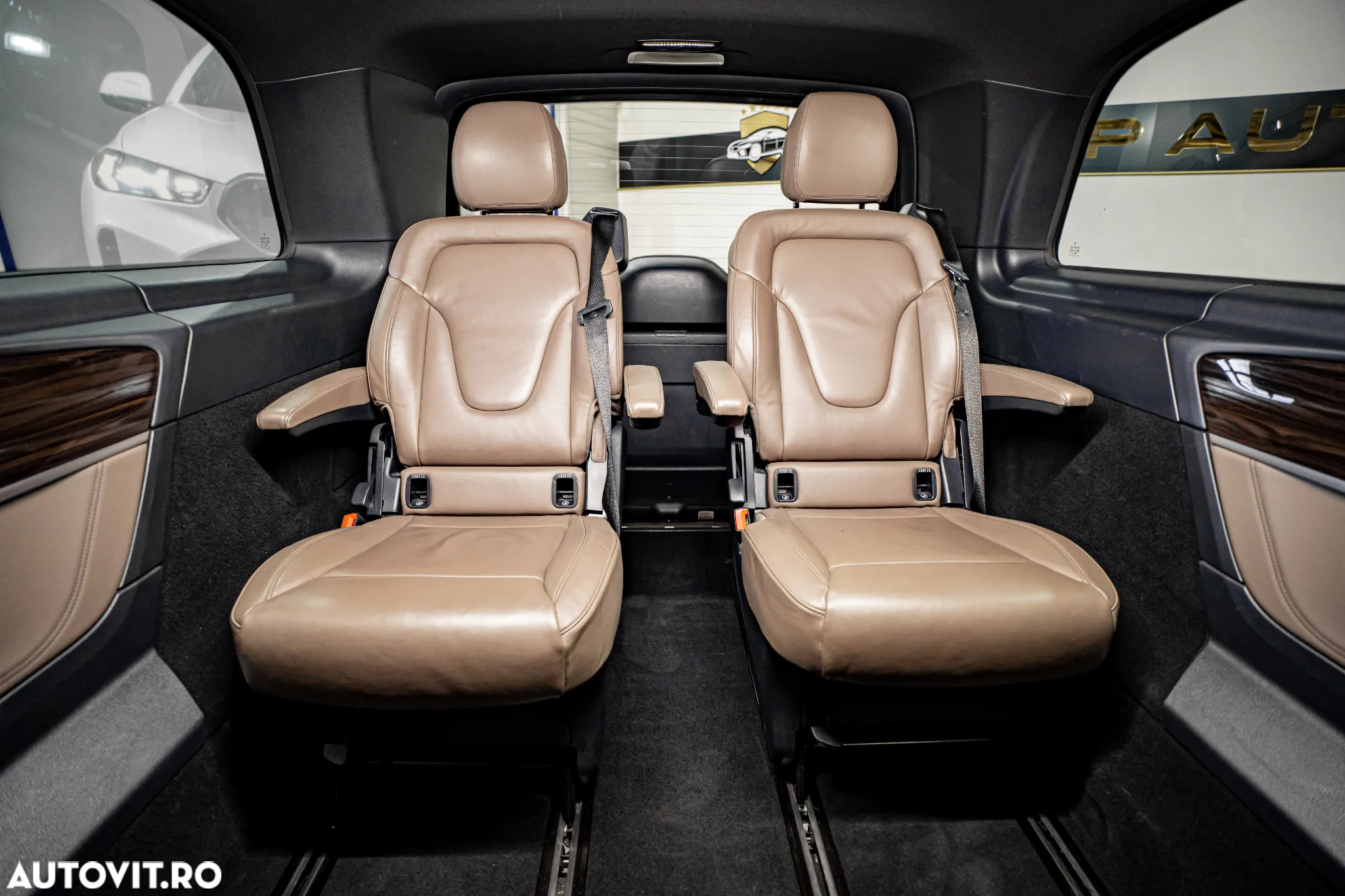 Mercedes-Benz V 250 d Combi Extra-lung 190 CP RWD 9AT Avantgarde - 19
