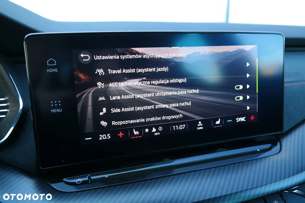 Skoda Octavia Combi 2.0 TDI DSG 4x4 RS - 31