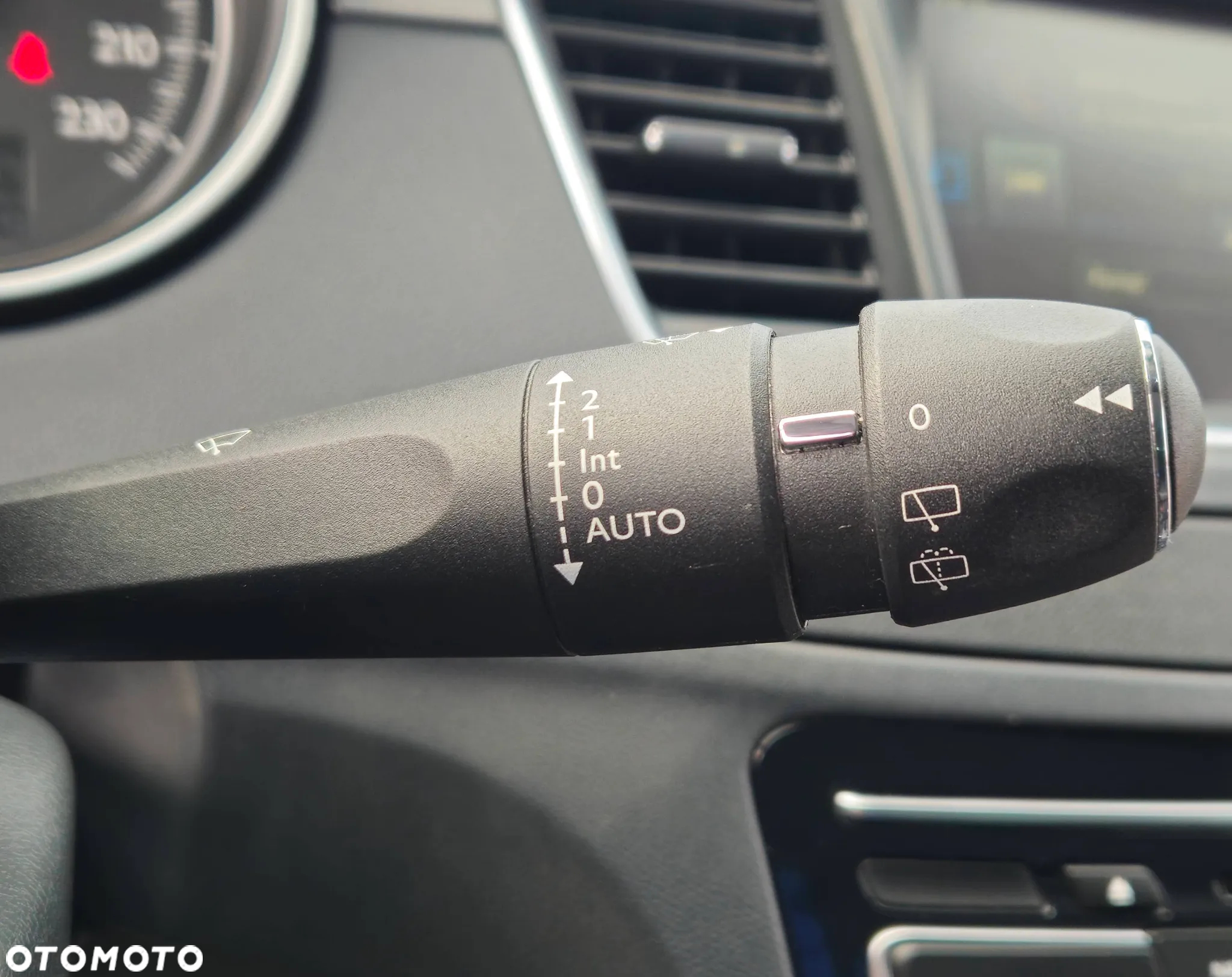 Peugeot 508 2.0 BlueHDi Allure S&S - 29