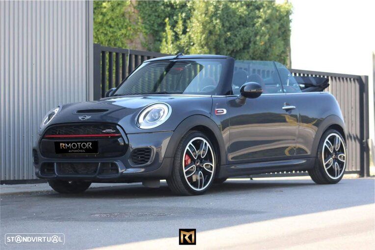 MINI Cabrio John Cooper Works - 10