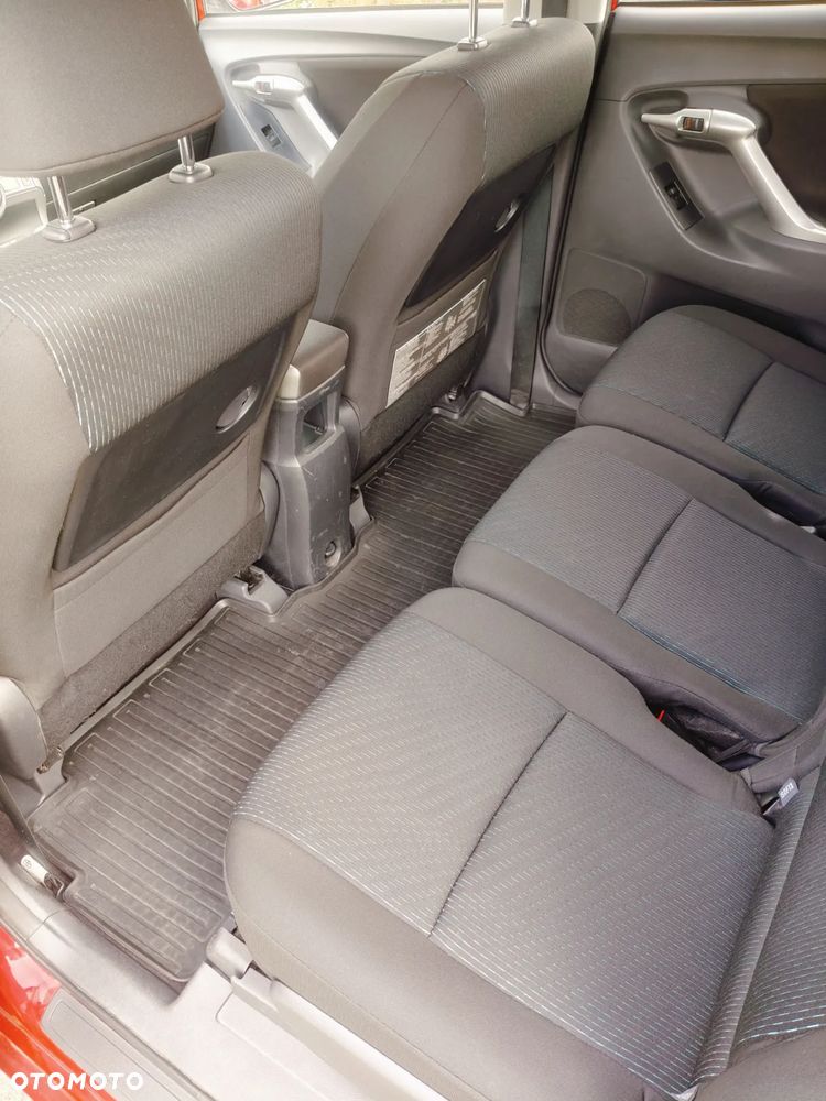 Toyota Verso 1.8 5-Sitzer Comfort - 10