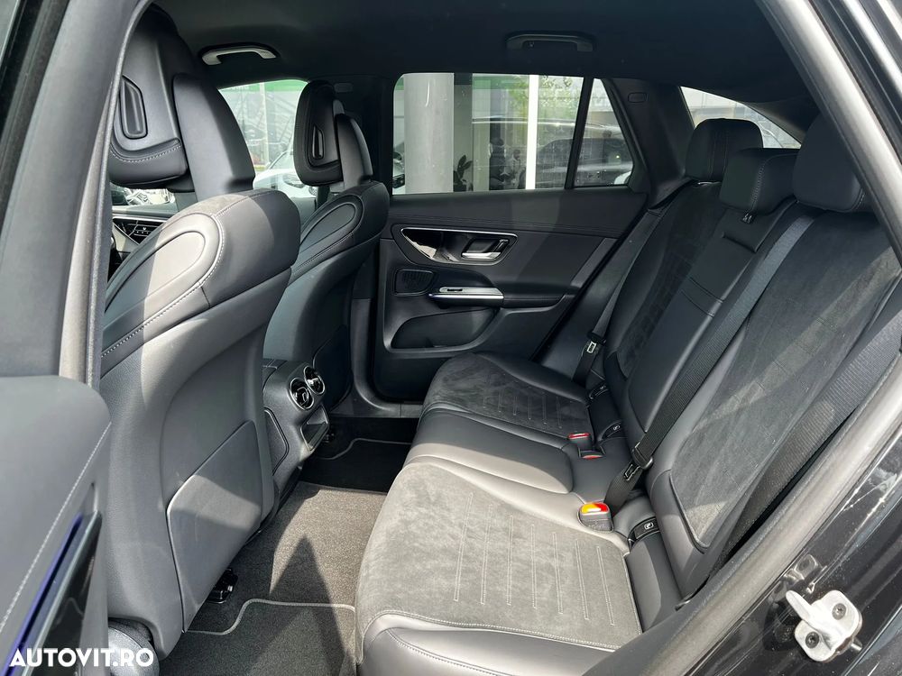 Mercedes-Benz GLC 200 4Matic 9G-TRONIC AMG Line Advanced - 9