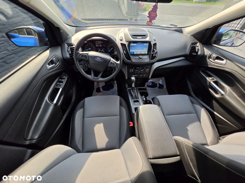 Ford Kuga - 8