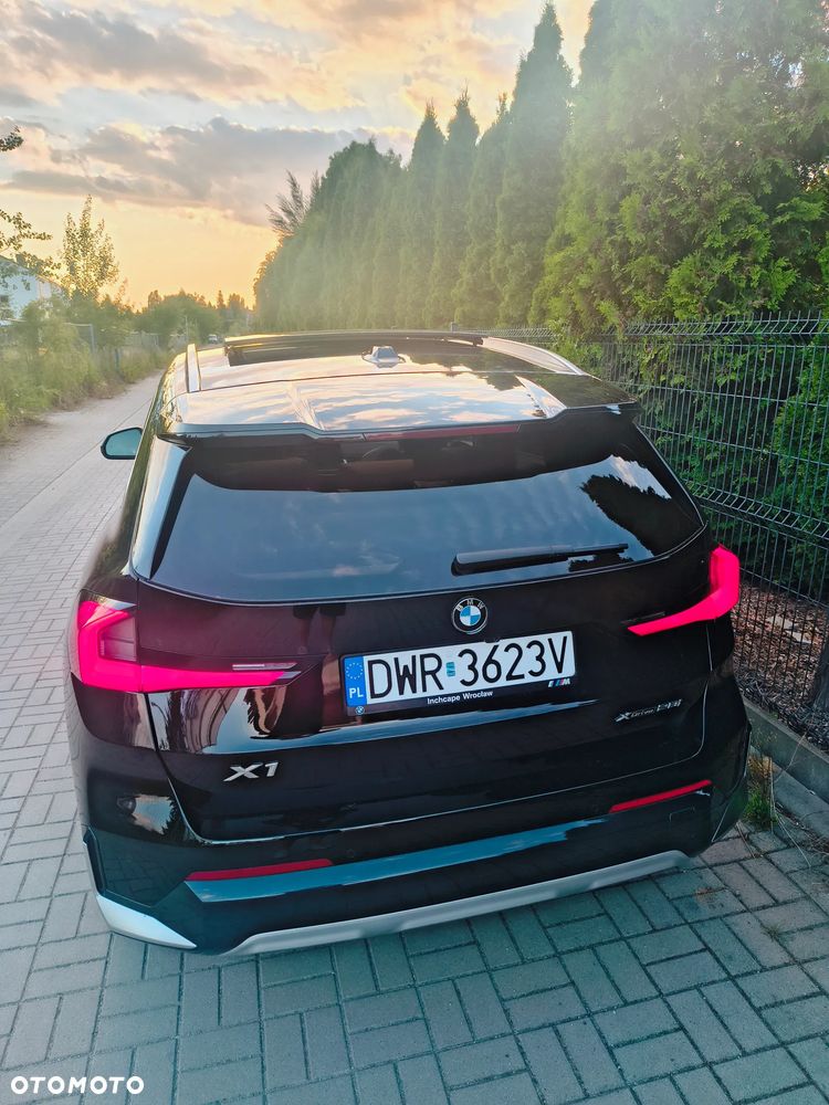 BMW X1 xDrive25i xLine - 4