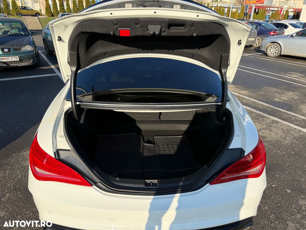 Mercedes-Benz CLA 200 CDI AMG Line - 29