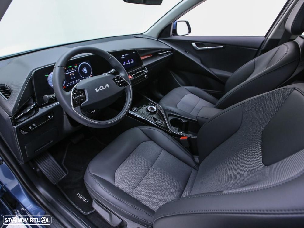 Kia Niro EV 64kWh Drive - 6