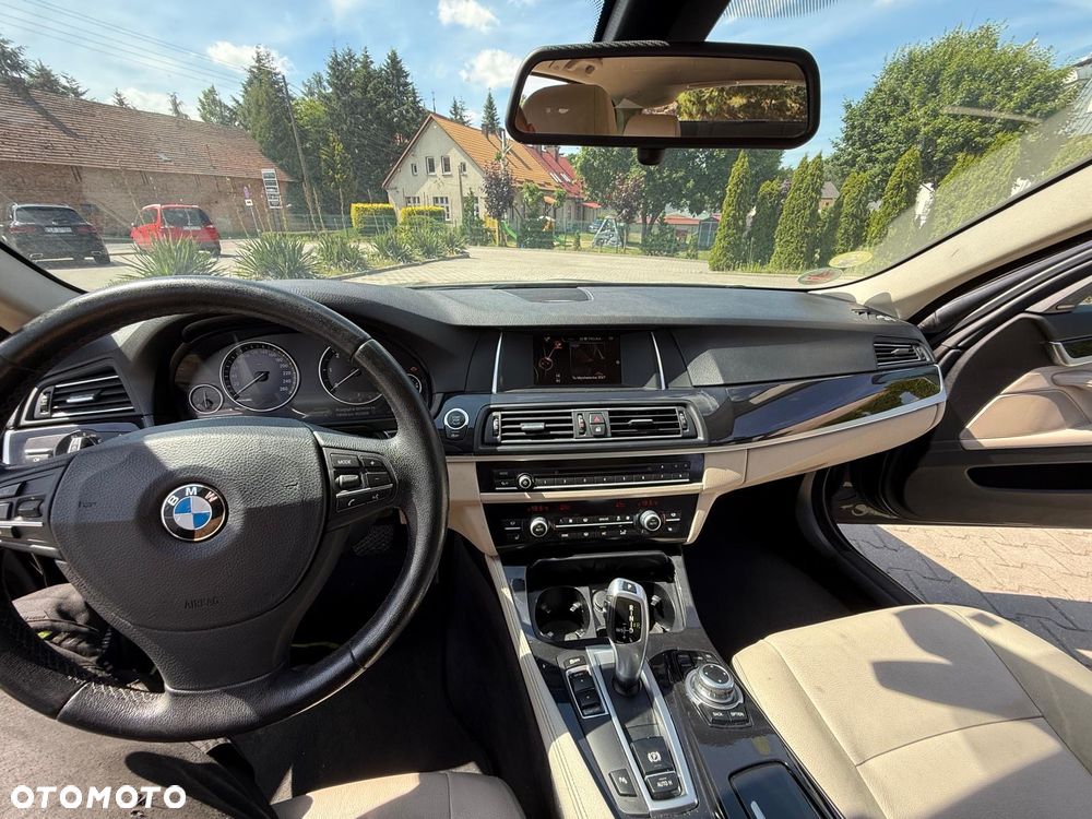 BMW Seria 5 518d Luxury Line - 10