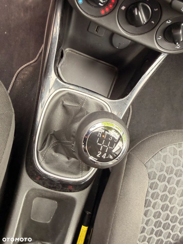 Opel Corsa - 19