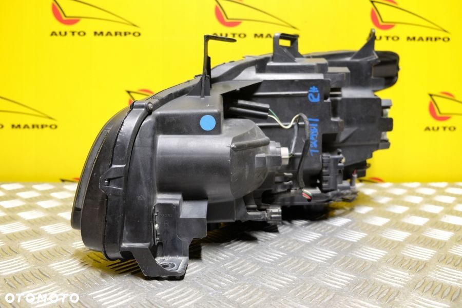 INFINITI QX56 QX80 2011- REFLEKTOR LAMPA XENON PRAWA EU - 6