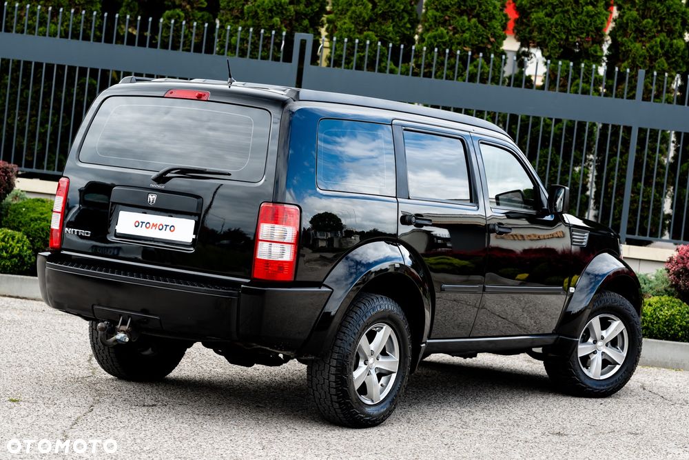 Dodge Nitro 3.7 V6 SLT - 9