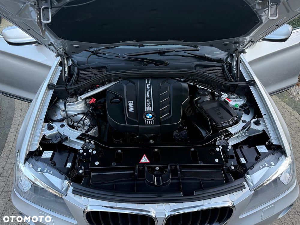 BMW X3 xDrive20d - 23