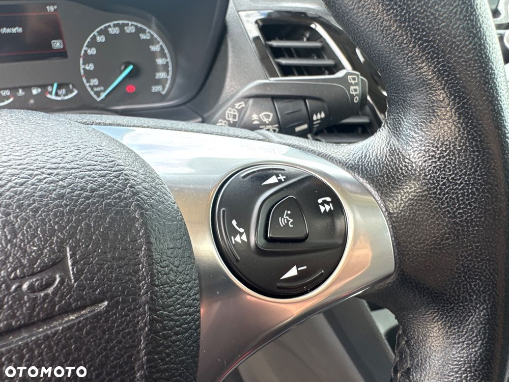 Ford Tourneo Connect 1.5 EcoBlue Titanium - 36