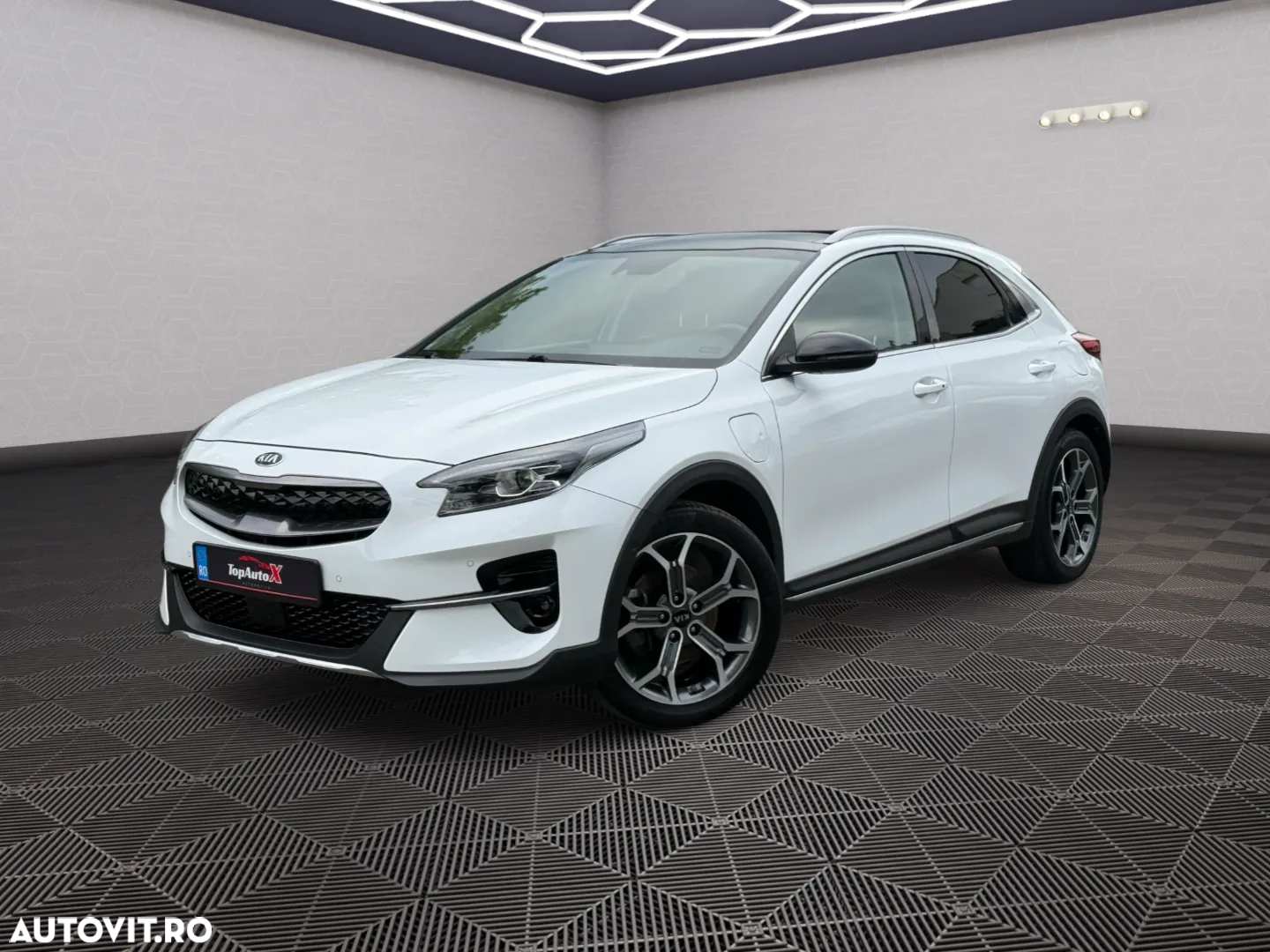 Kia XCeed 1.6 GDI DCT6 OPF Plug-in-Hybrid PLATINUM - 10