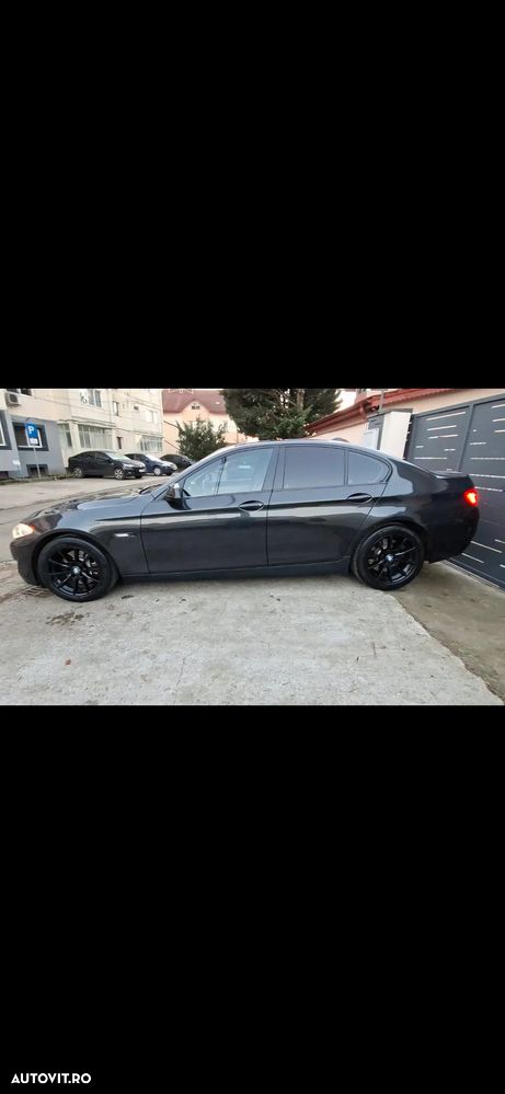 BMW Seria 5 530d xDrive AT - 5