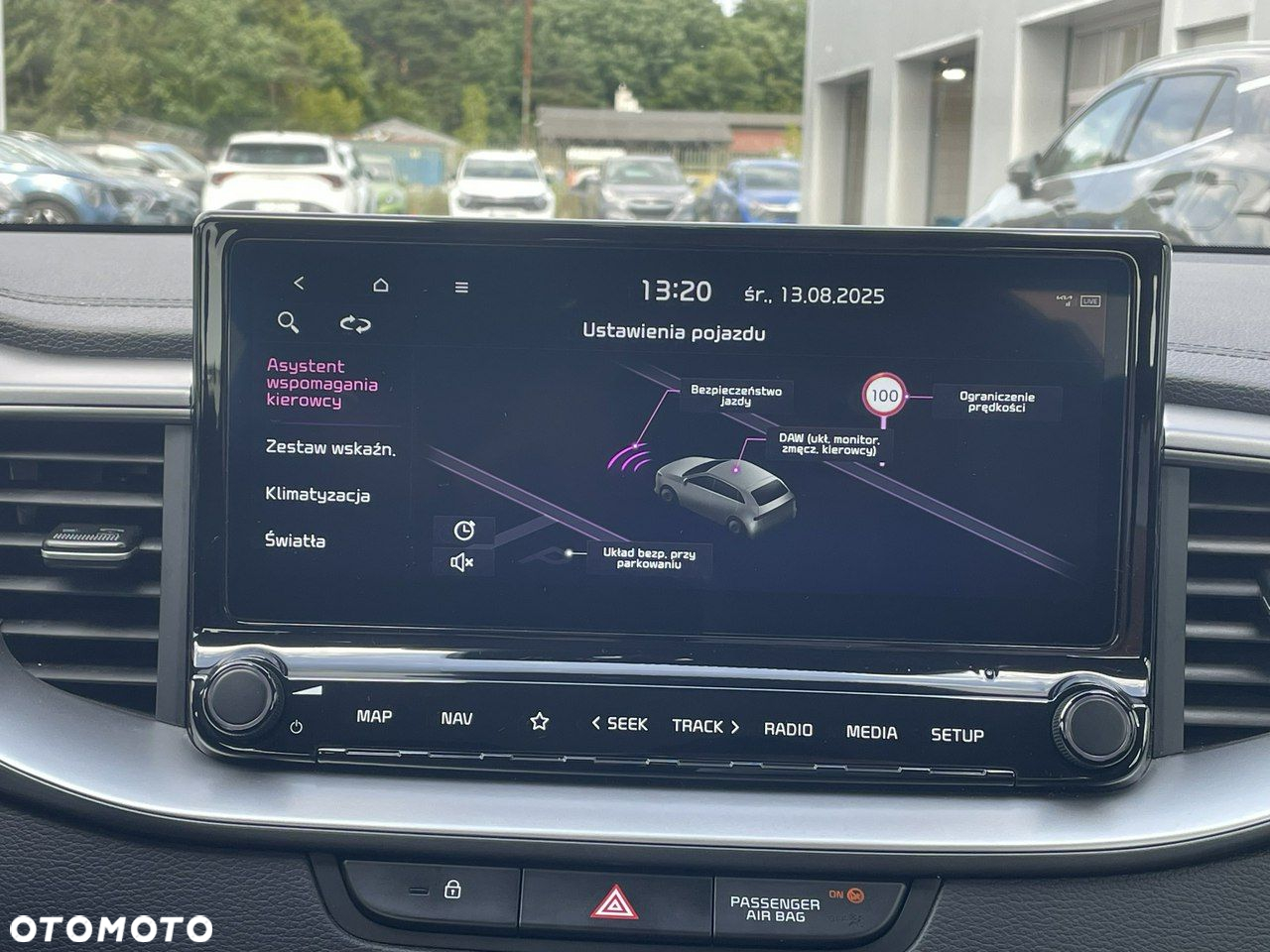 Kia Ceed - 21