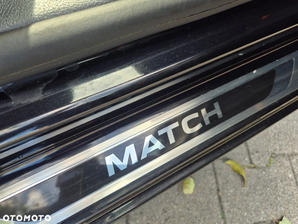 Volkswagen Golf 1.2 TSI BlueMotion Technology MATCH - 12