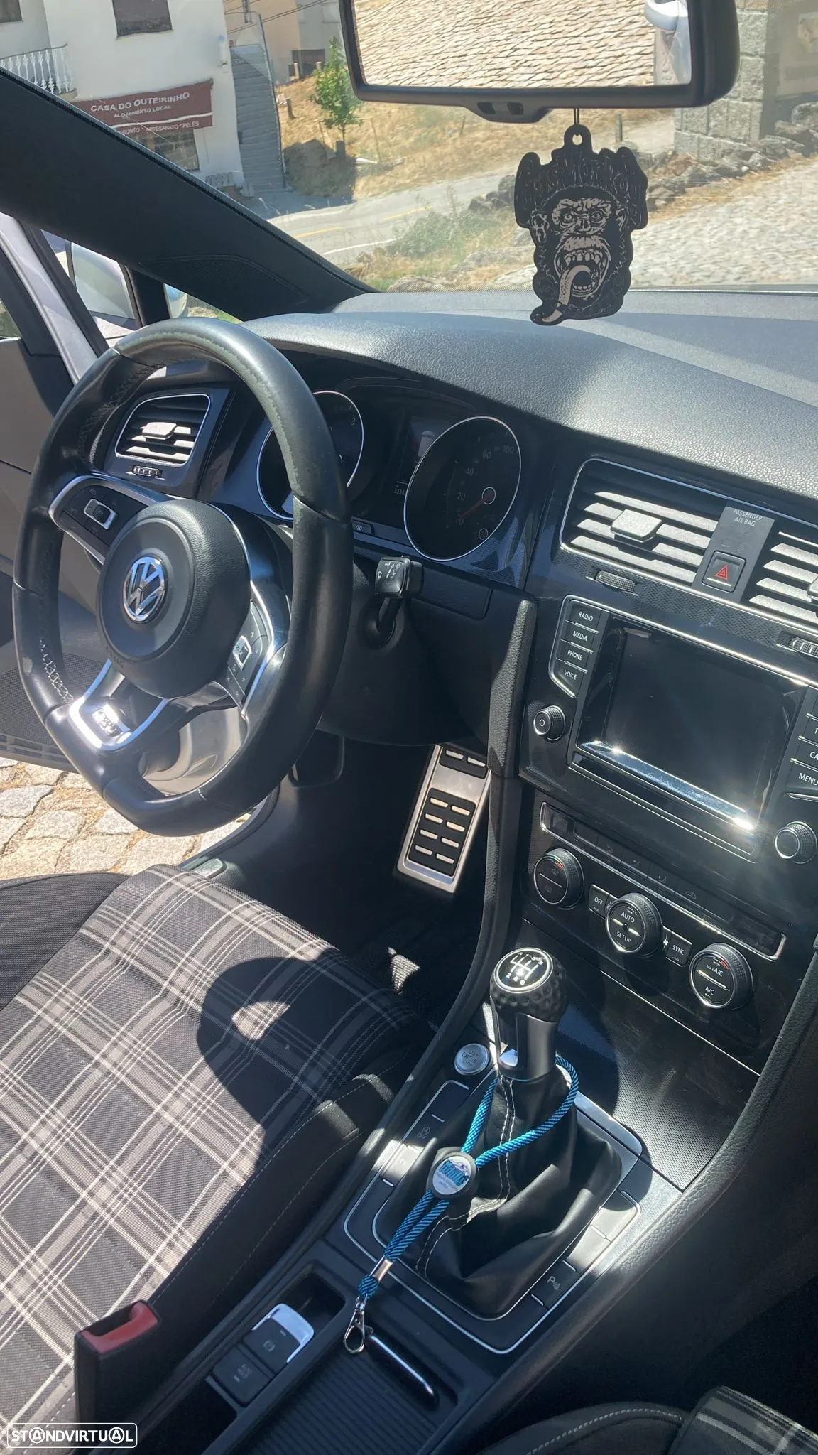 VW Golf 2.0 TDi GTD - 4