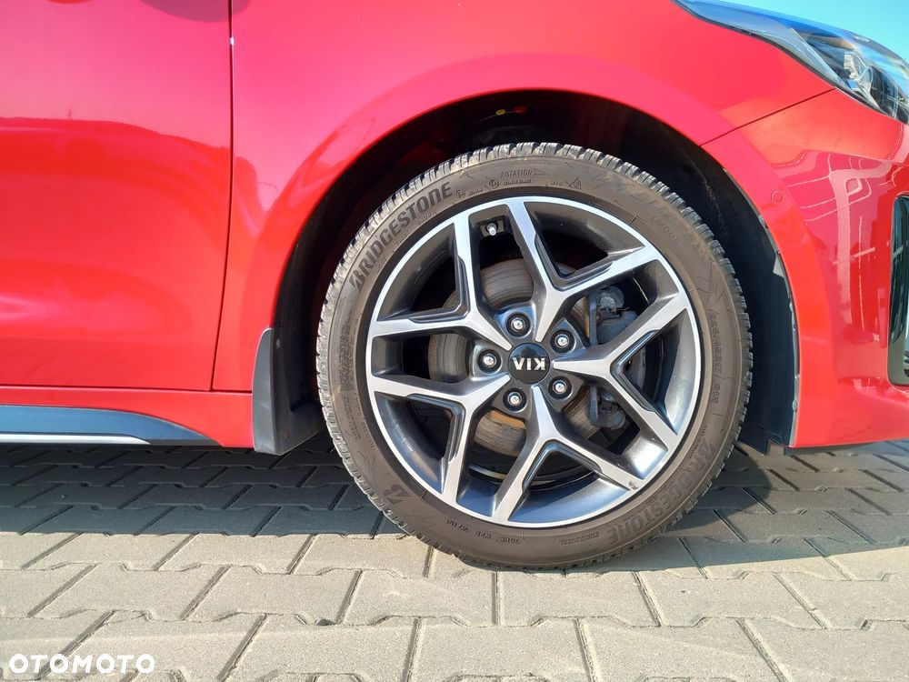Kia ProCeed - 34