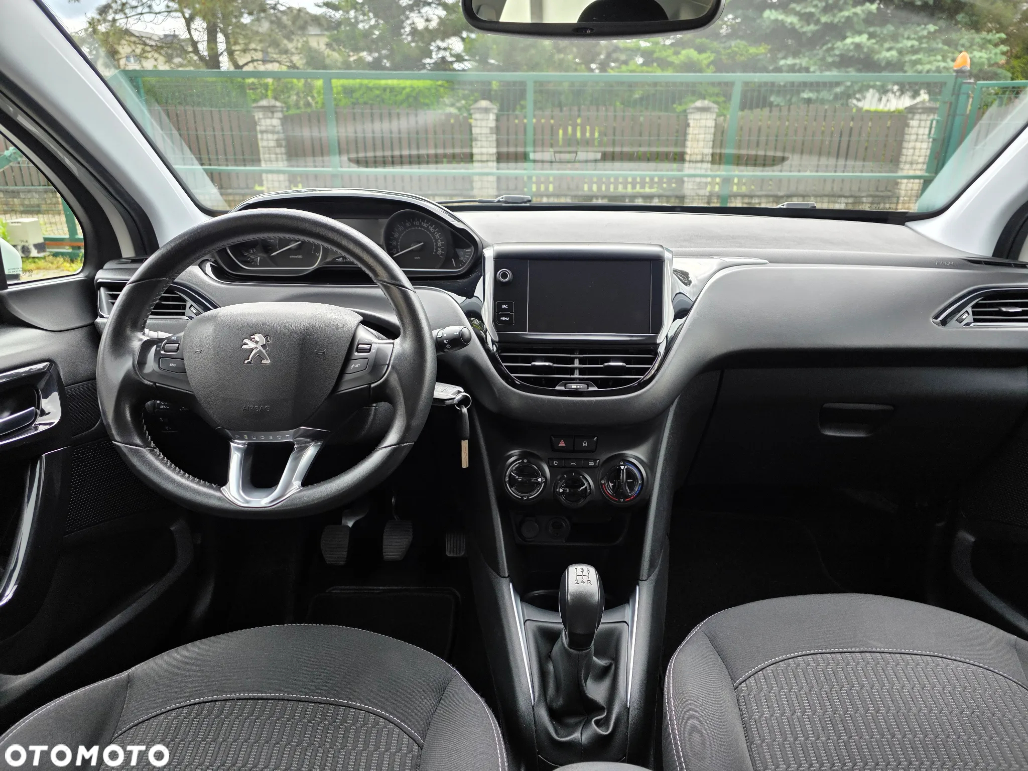 Peugeot 208 1.2 PureTech Active - 5