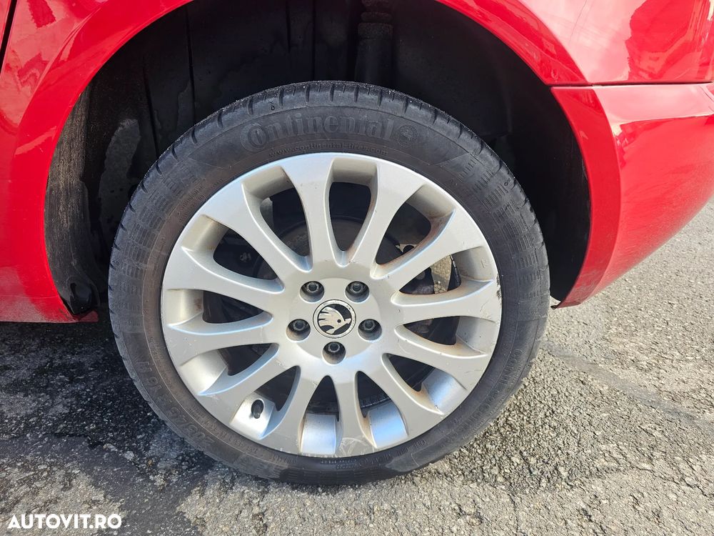 Skoda Roomster 1.6 TDI DPF Elegance PLUS EDITION - 21