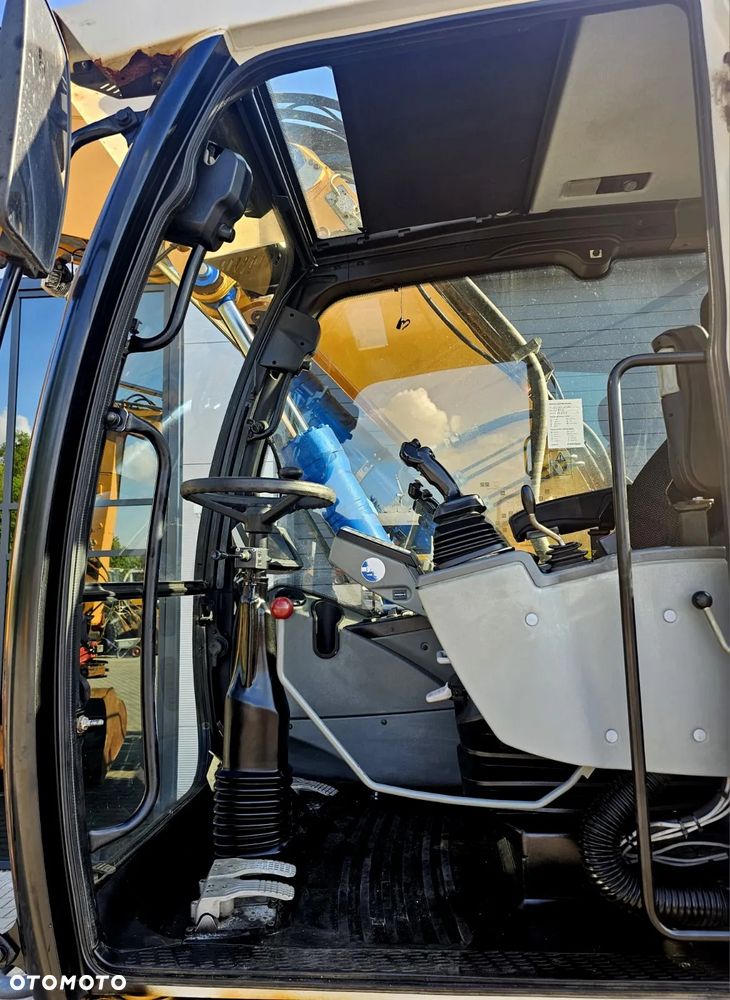 Liebherr A916 - 9