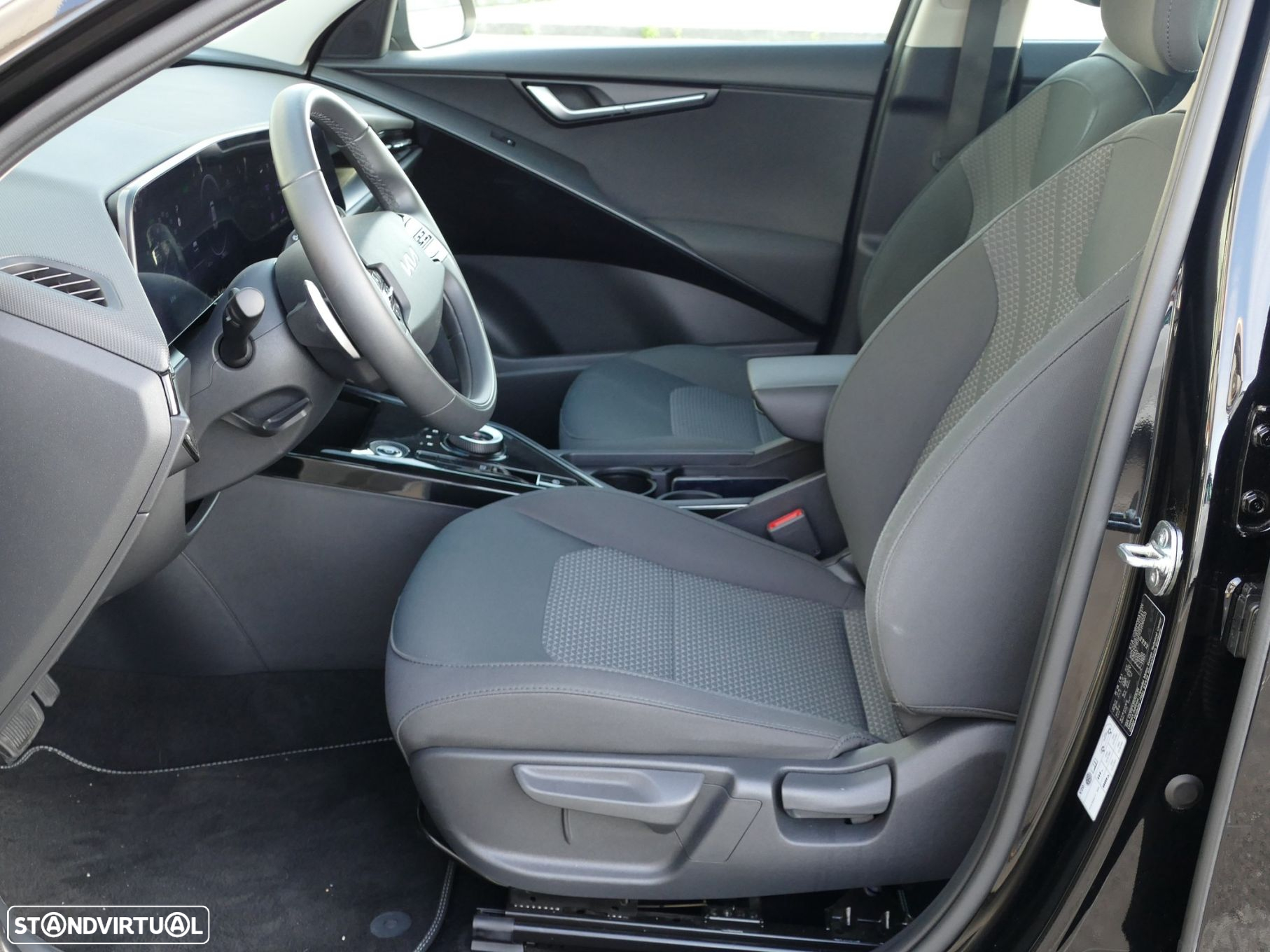 Kia Niro EV 64kWh Tech - 24