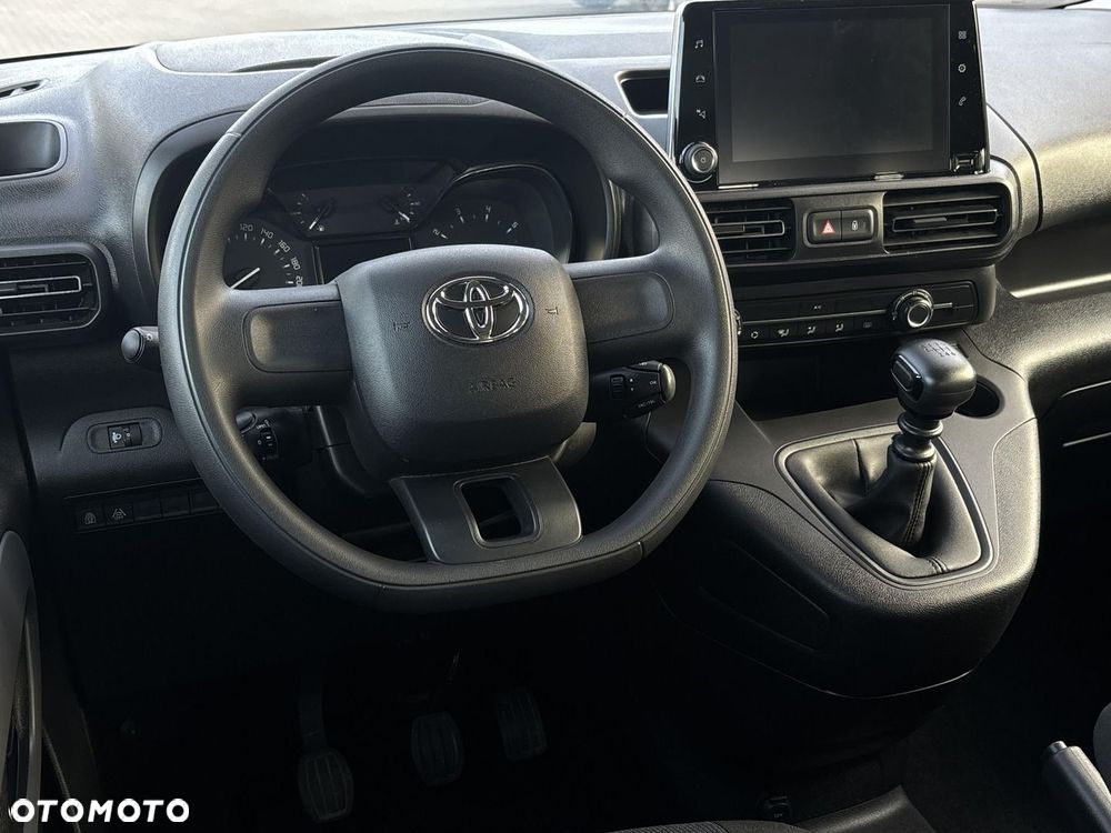 Toyota Proace City Verso 1.5 D-4D Business - 19