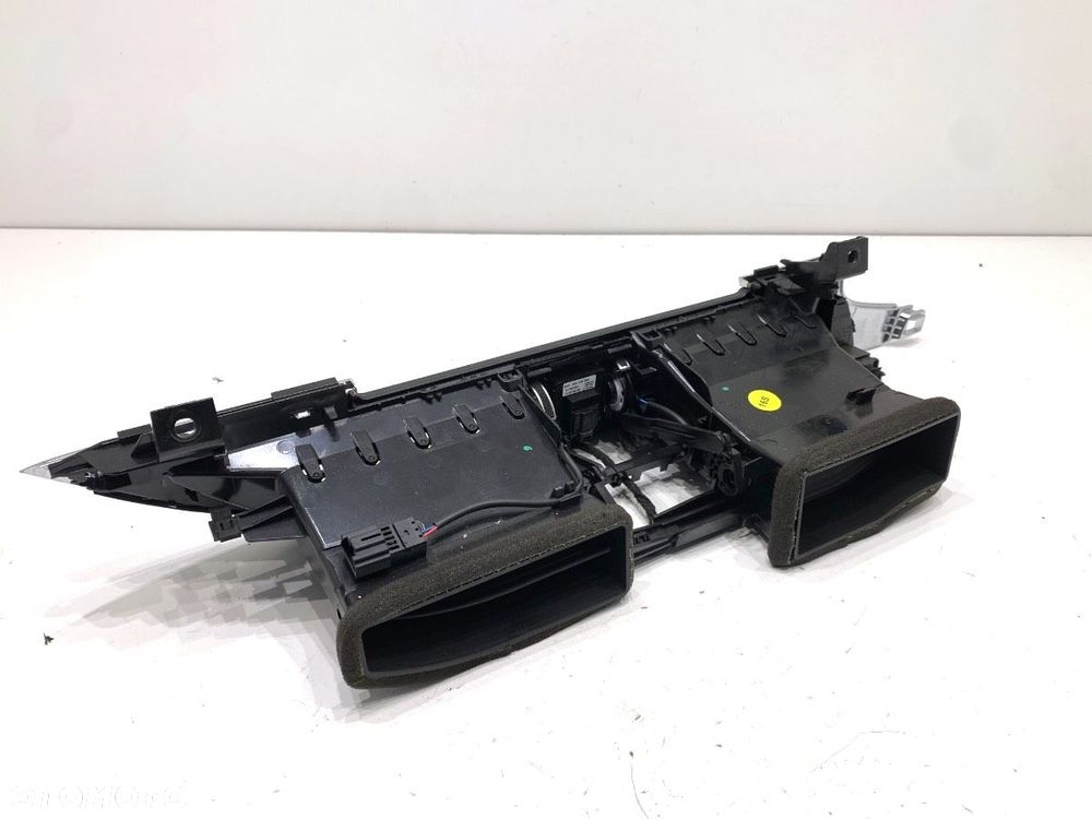 KRATKA NAWIEWU PRZÓD  AUDI A6 C7 Avant (4G5, 4GD) 2011 - 2018 3.0 TDI quattro 200 kW [272 KM] olej - 2