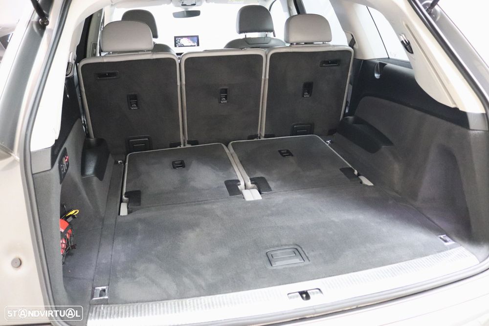 Audi Q7 3.0 TDI quattro tiptronic 7L - 43