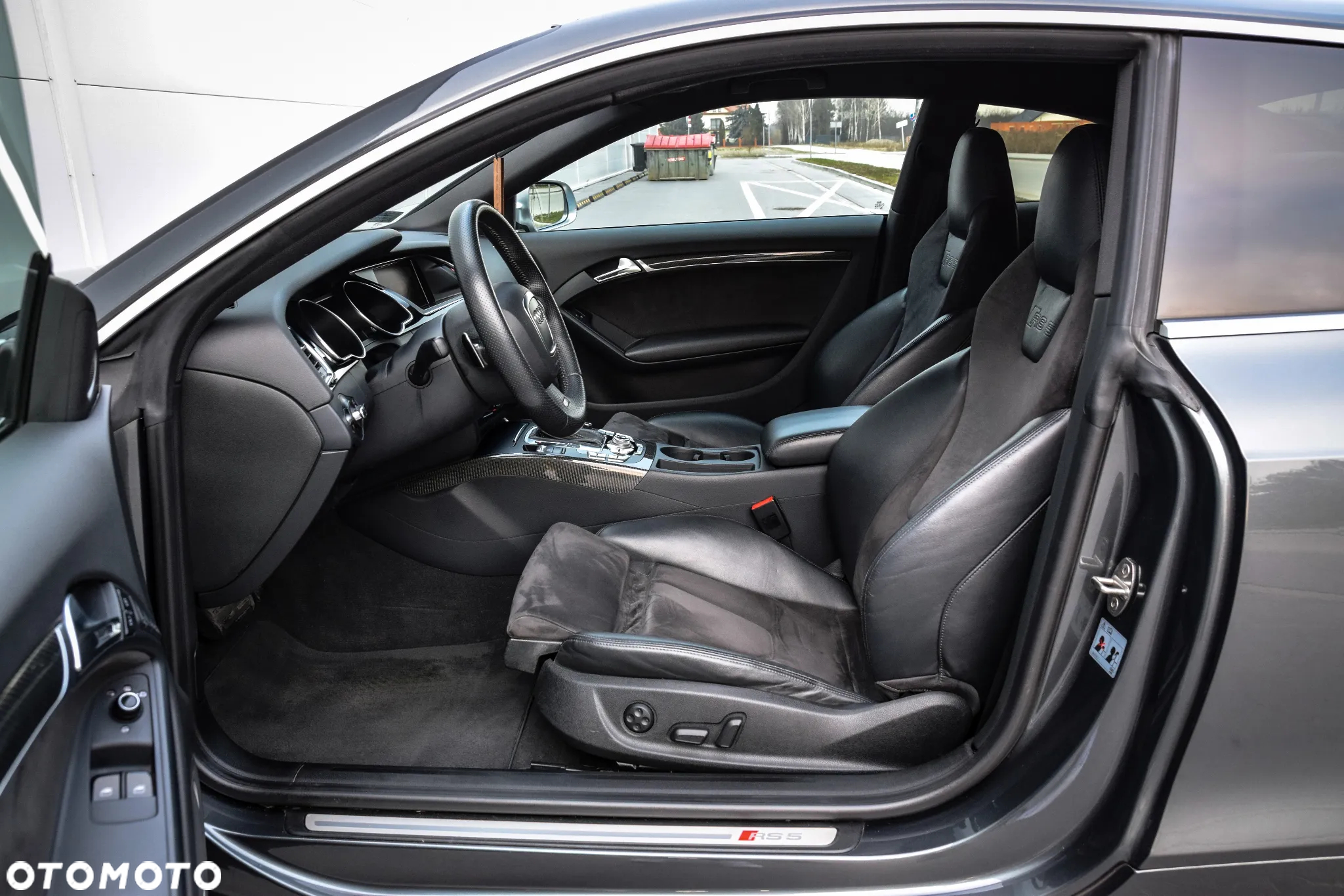 Audi RS5 S tronic - 17