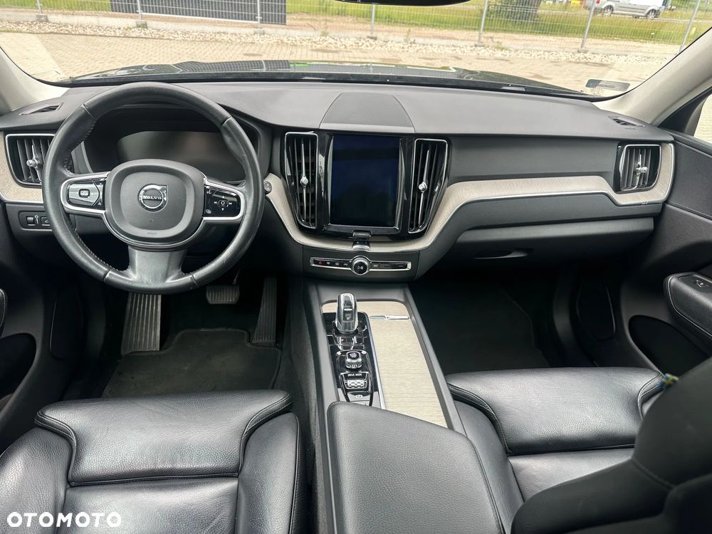Volvo XC 60 - 10