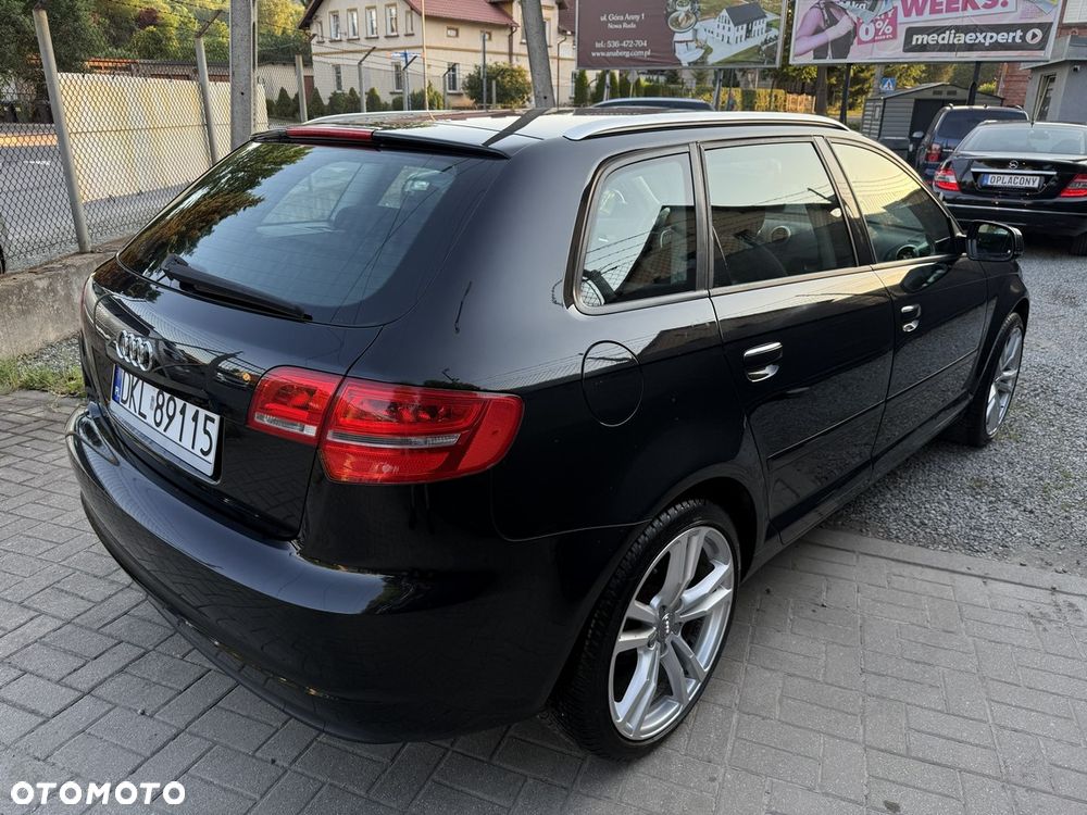 Audi A3 Sportback 1.6 Ambiente - 15